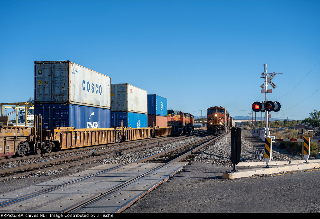 BNSF 7217